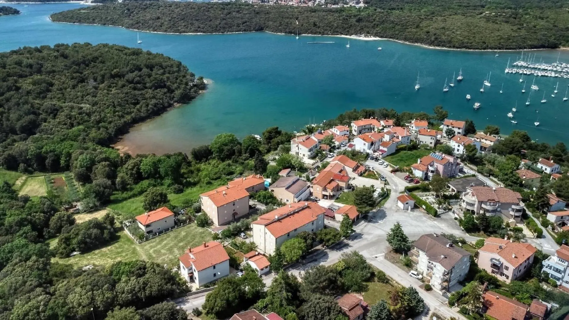 Apartment Ferienwohnung Fuer 2 Personen Ca 24 Qm In Banjole, Istrien Istrische Riviera Croatia